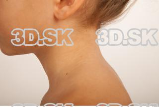 Neck texture of Lon 0008